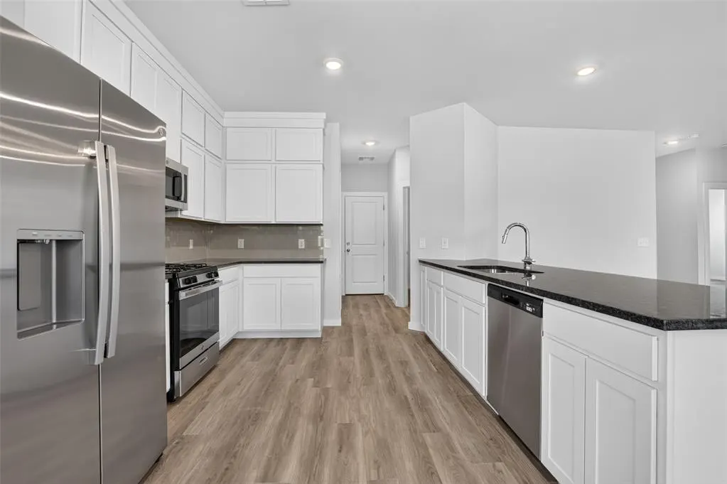 Photo 8 — 524 Stella Trail, Guthrie, OK 73044