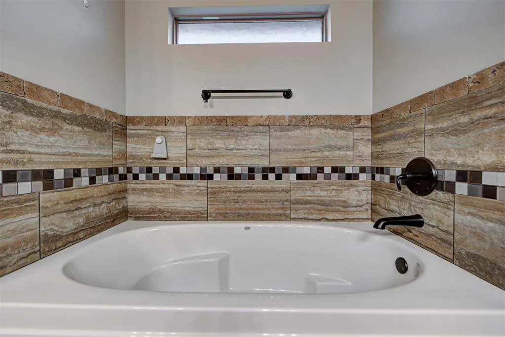 Photo 19 — 6360 Morgan NE Road, Piedmont, OK 73078