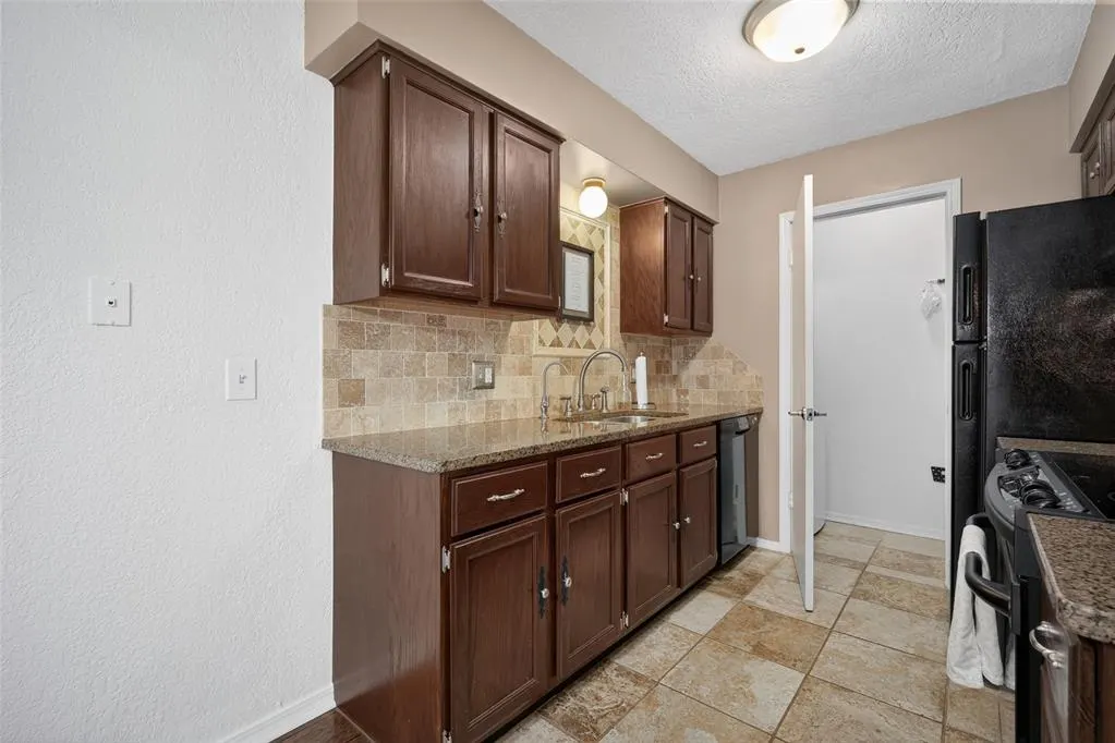 Photo 4 — 3200 W Britton Road 210, Oklahoma City, OK 73120