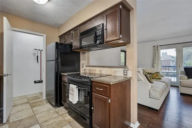 Photo 5 — 3200 W Britton Road 210, Oklahoma City, OK 73120