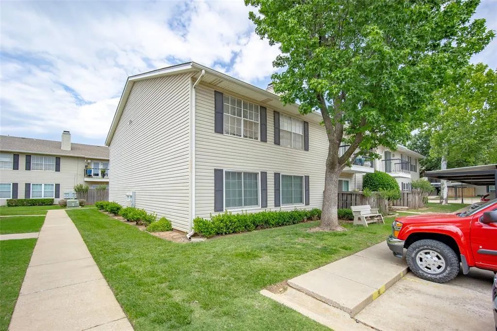 Photo 17 — 3200 W Britton Road 210, Oklahoma City, OK 73120