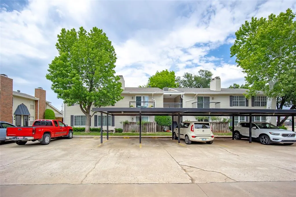 Photo 18 — 3200 W Britton Road 210, Oklahoma City, OK 73120