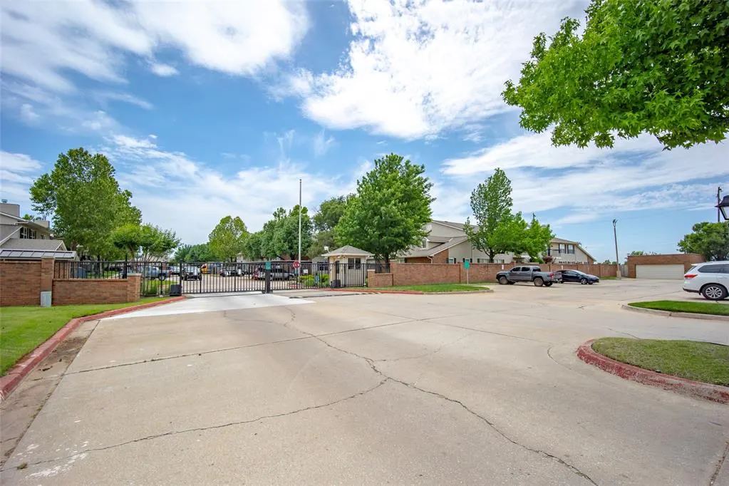 Photo 20 — 3200 W Britton Road 210, Oklahoma City, OK 73120