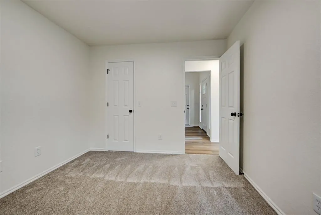 Photo 41 — 8013 Wilshire Ridge Drive, Oklahoma City, OK 73132