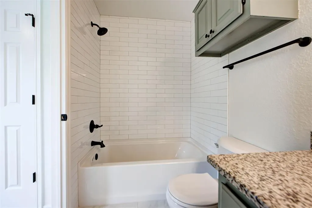 Photo 43 — 8013 Wilshire Ridge Drive, Oklahoma City, OK 73132