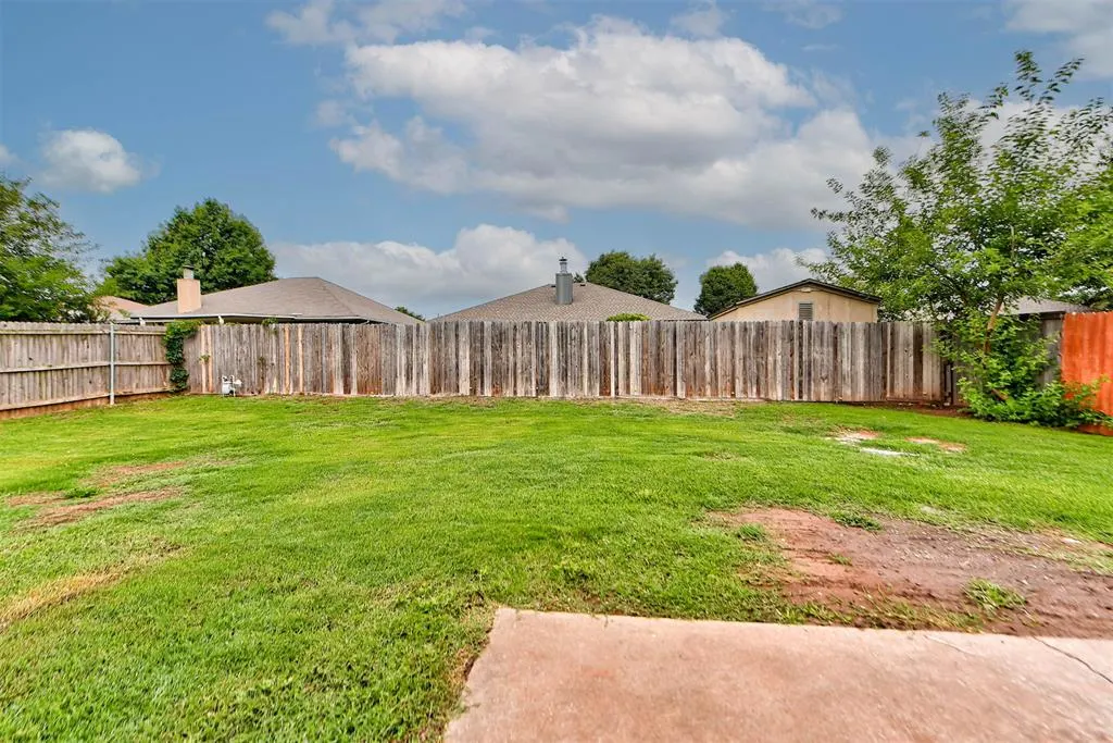 Photo 47 — 8013 Wilshire Ridge Drive, Oklahoma City, OK 73132