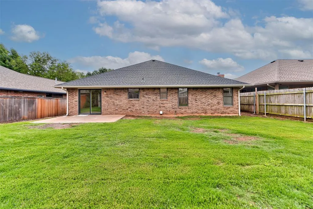 Photo 49 — 8013 Wilshire Ridge Drive, Oklahoma City, OK 73132