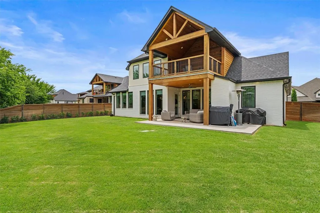 Photo 9 — 14516 N Chambord Drive, Yukon, OK 73099