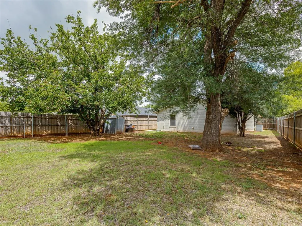 Photo 41 — 824 NW 104th Street, Oklahoma City, OK 73114