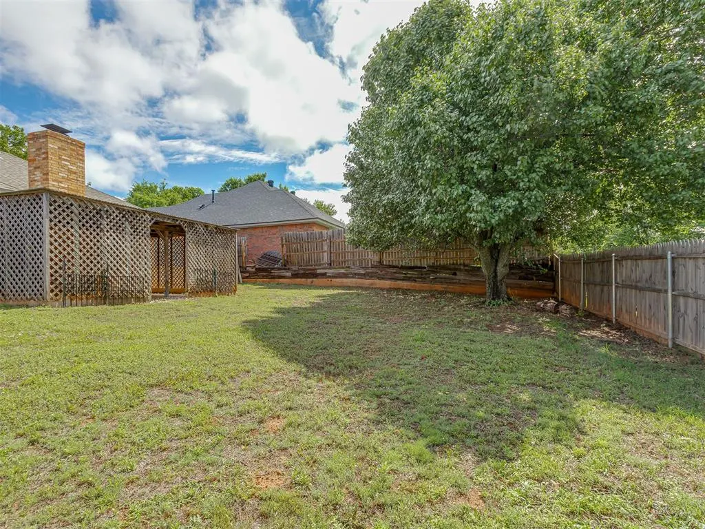 Photo 22 — 2608 Northwood Lane, Edmond, OK 73013