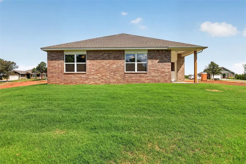 Photo 34 — 504 Cumberland Drive, Guthrie, OK 73044
