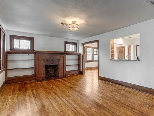 Photo 8 — 433 NW 29th Street, Oklahoma City, OK 73103