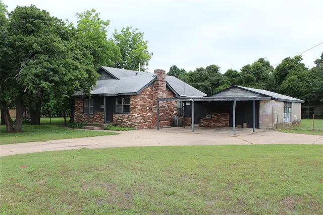 Front exterior — 1617 N Westminster Road, Nicoma Park, OK 73130