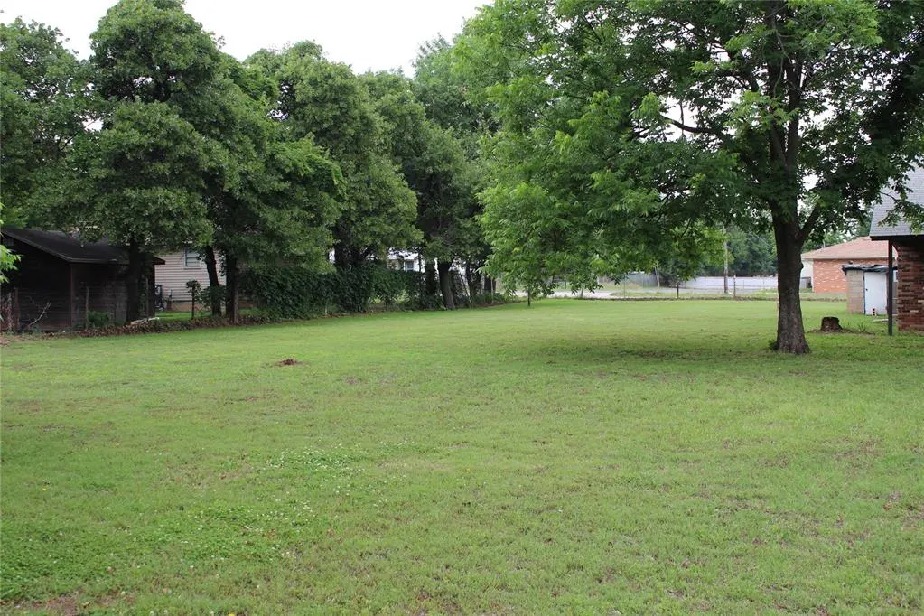 Photo 5 — 1617 N Westminster Road, Nicoma Park, OK 73130