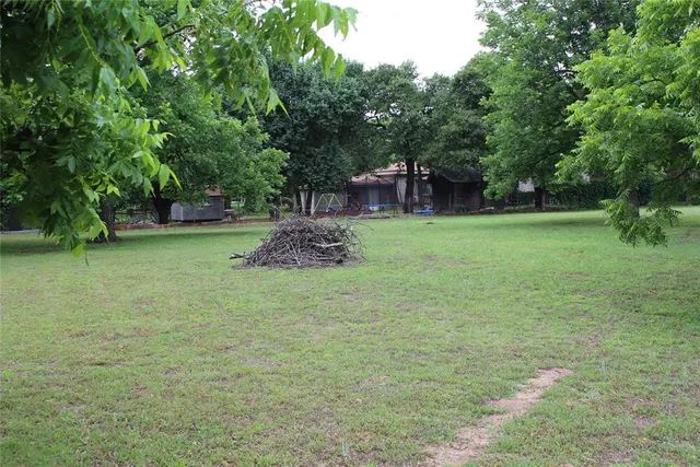 Photo 6 — 1617 N Westminster Road, Nicoma Park, OK 73130