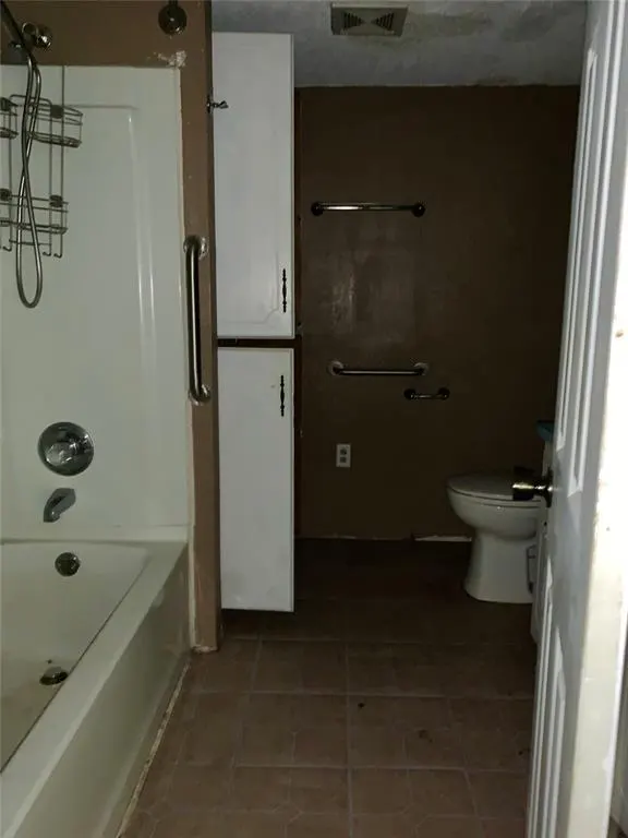 Photo 18 — 1617 N Westminster Road, Nicoma Park, OK 73130