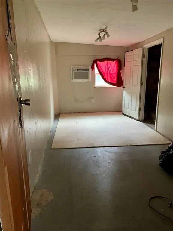 Photo 19 — 1617 N Westminster Road, Nicoma Park, OK 73130