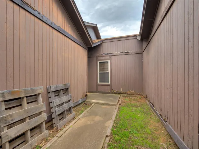Photo 7 — 2910 Stonepoint Dr 2910, Edmond, OK 73034