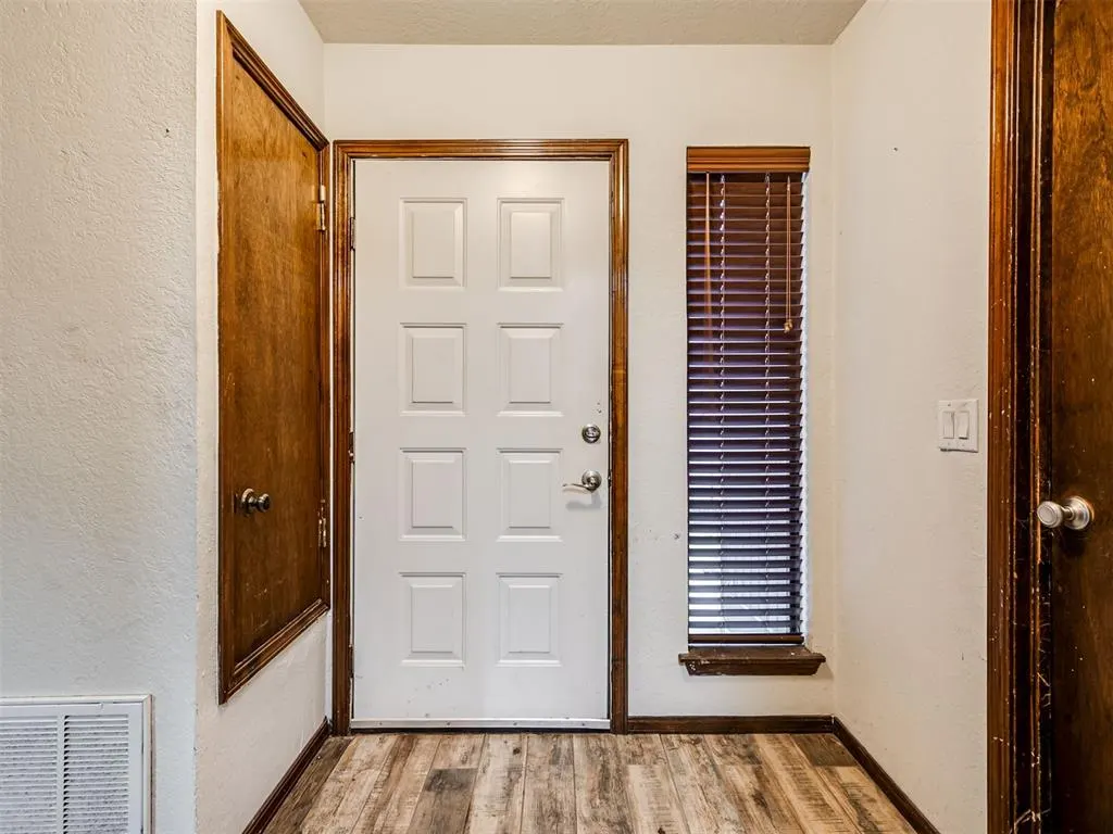 Photo 9 — 2910 Stonepoint Dr 2910, Edmond, OK 73034
