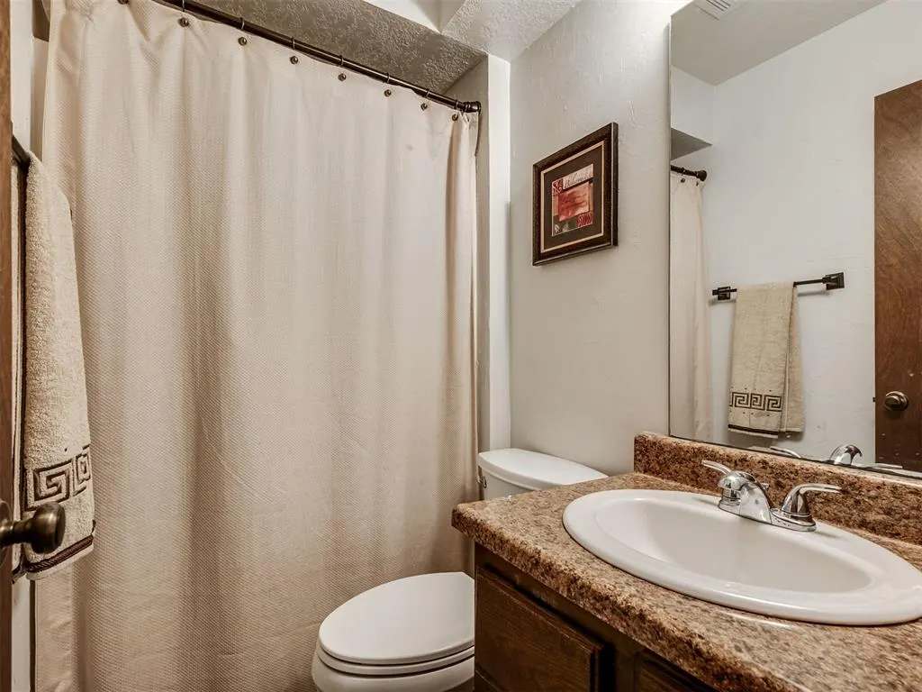 Photo 21 — 2910 Stonepoint Dr 2910, Edmond, OK 73034