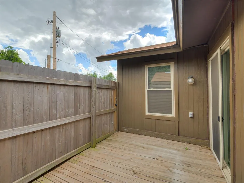 Photo 31 — 2910 Stonepoint Dr 2910, Edmond, OK 73034