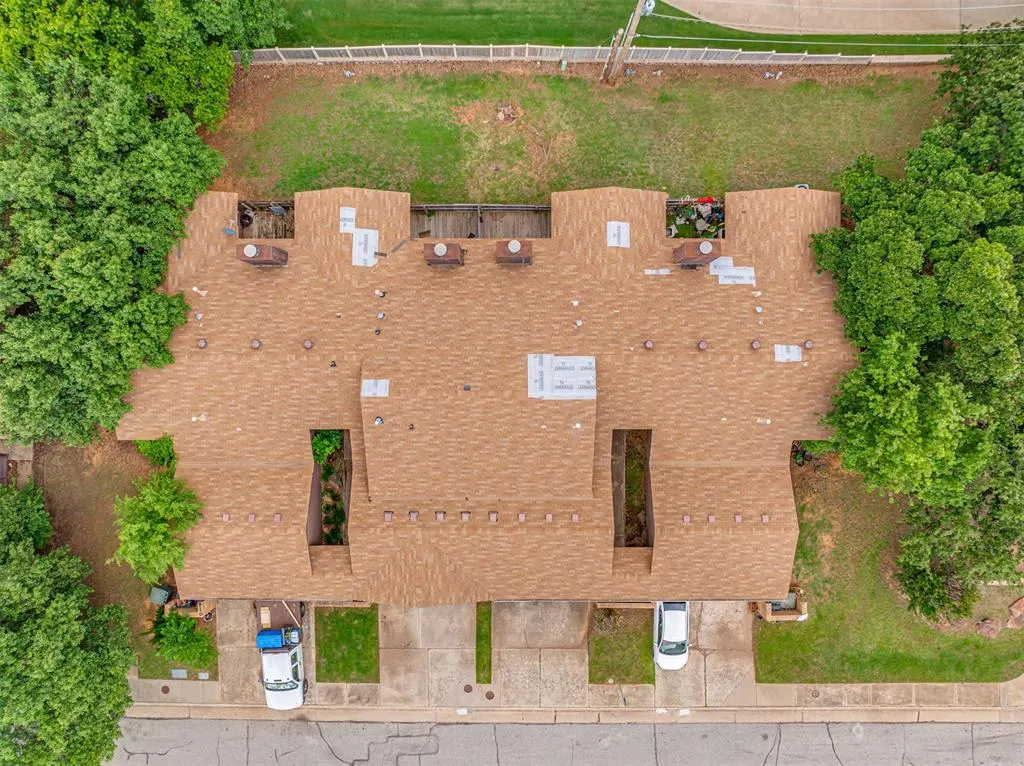 Photo 32 — 2910 Stonepoint Dr 2910, Edmond, OK 73034