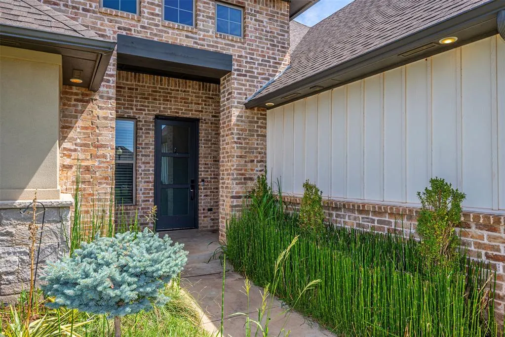 Photo 4 — 13317 NW 7th Court, Yukon, OK 73099