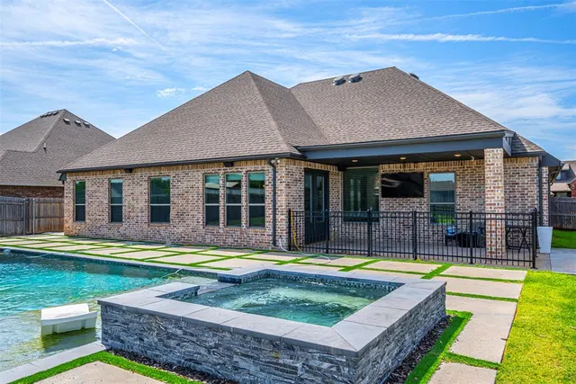 Photo 6 — 13317 NW 7th Court, Yukon, OK 73099