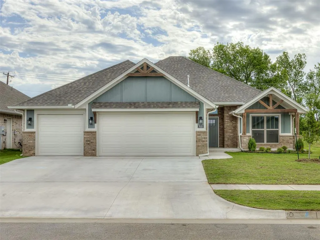 Front exterior — 7620 Three Woods Lane, Yukon, OK 73099