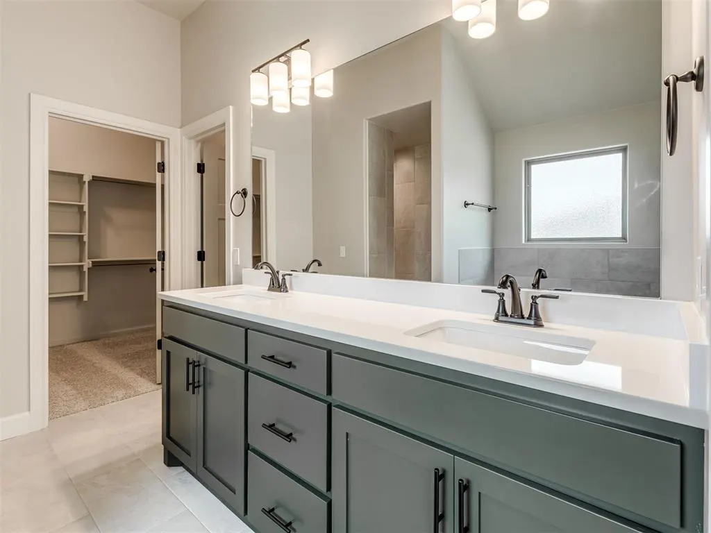 Photo 20 — 7620 Three Woods Lane, Yukon, OK 73099
