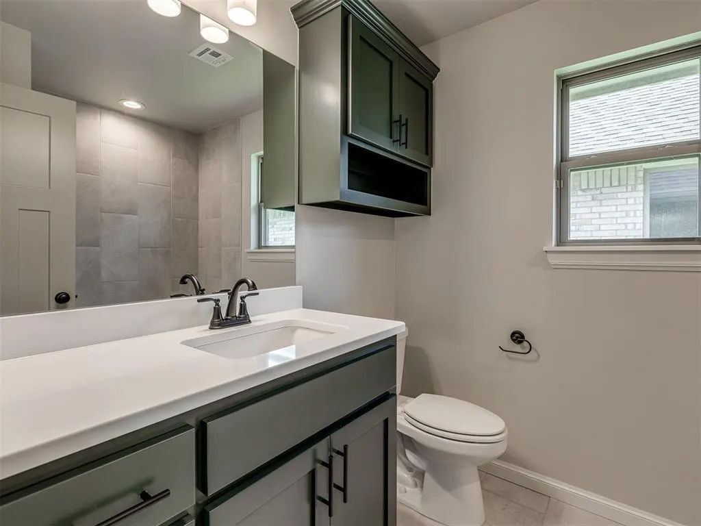Photo 30 — 7620 Three Woods Lane, Yukon, OK 73099