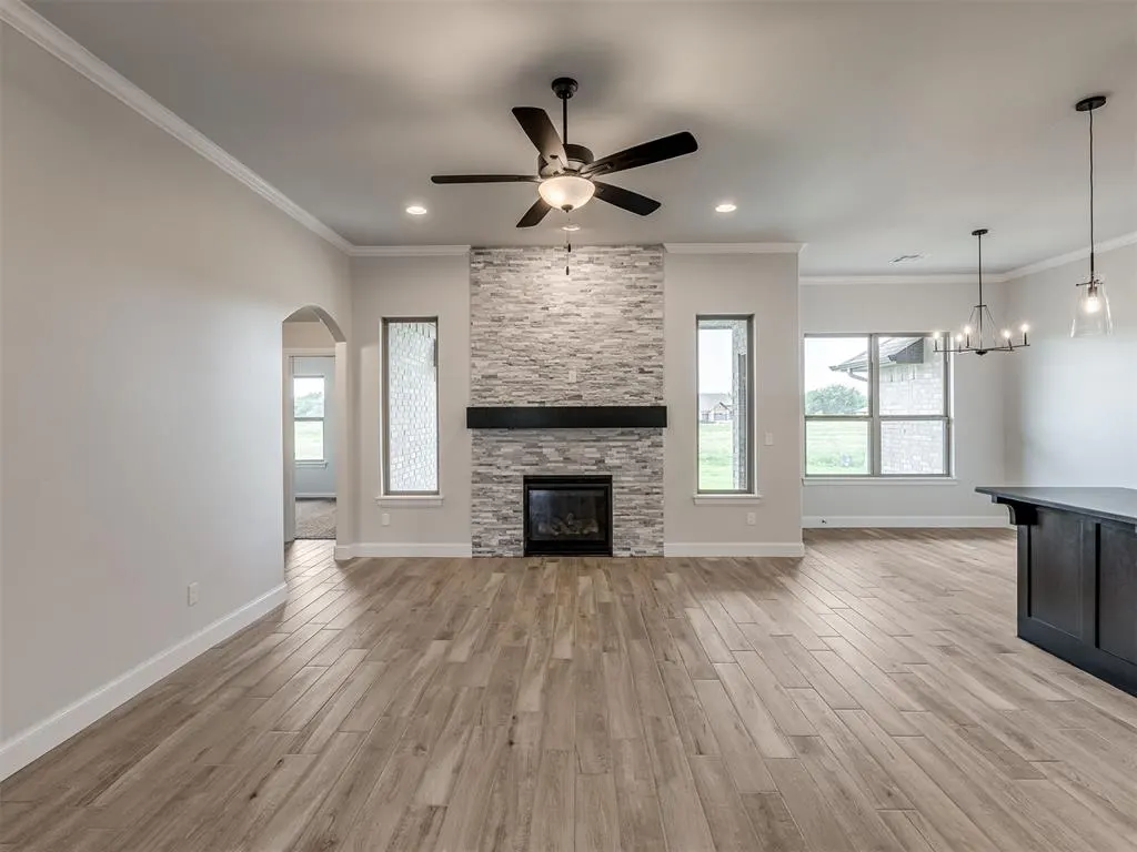 Photo 7 — 7613 Three Woods Lane, Yukon, OK 73099