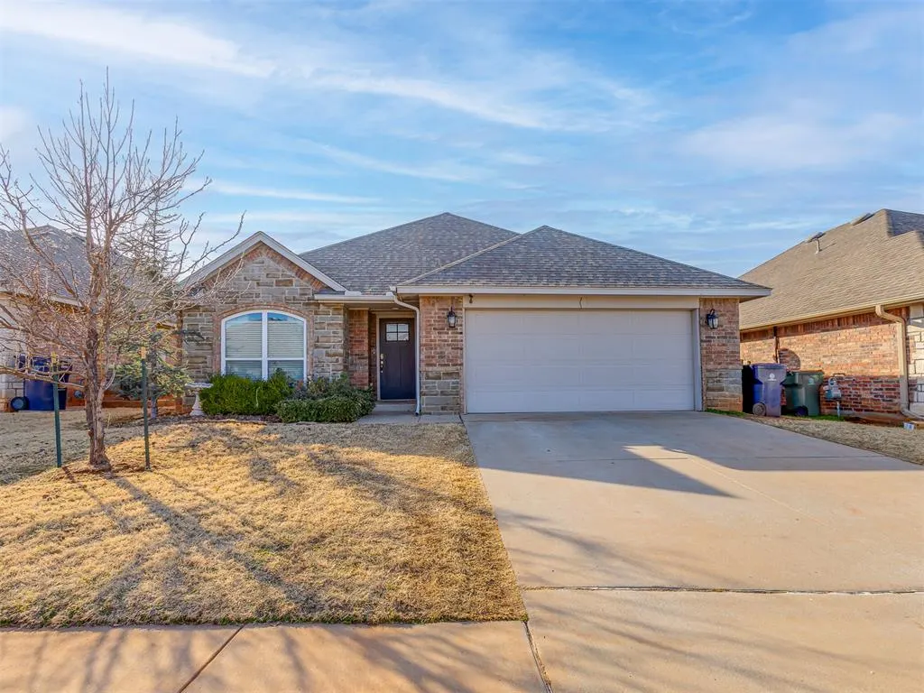Photo 3 — 3404 NW 160th Street, Edmond, OK 73013