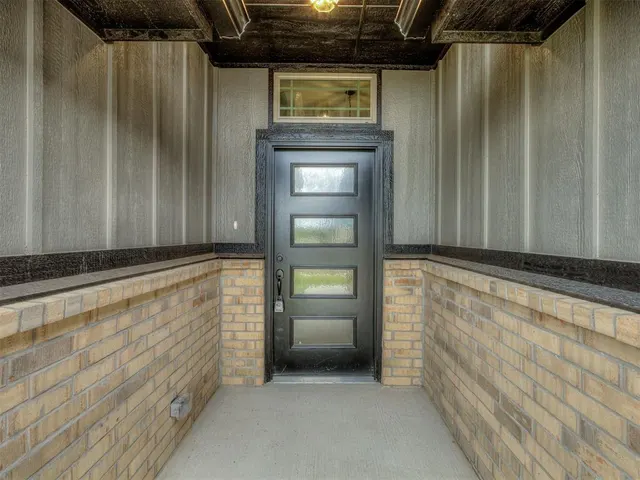Photo 4 — 7516 Three Woods Lane, Yukon, OK 73099