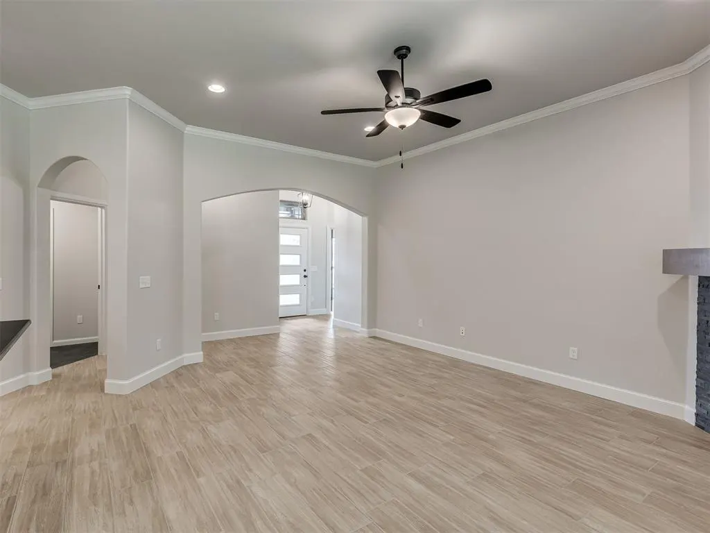 Photo 8 — 7516 Three Woods Lane, Yukon, OK 73099