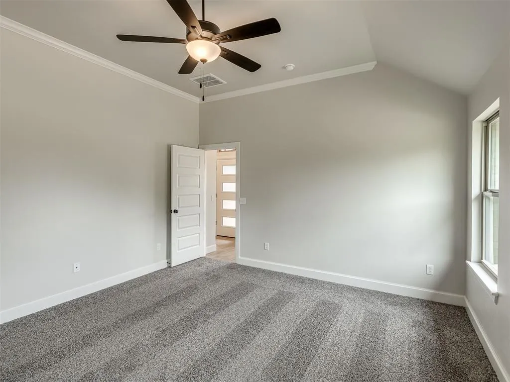 Photo 19 — 7516 Three Woods Lane, Yukon, OK 73099