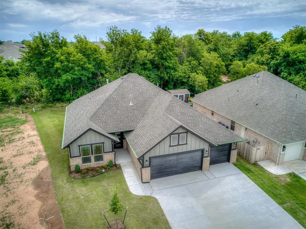 Photo 41 — 7516 Three Woods Lane, Yukon, OK 73099
