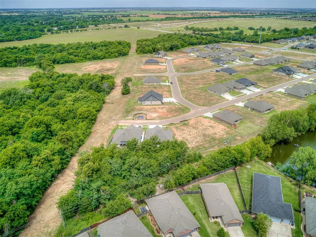 Photo 46 — 7516 Three Woods Lane, Yukon, OK 73099