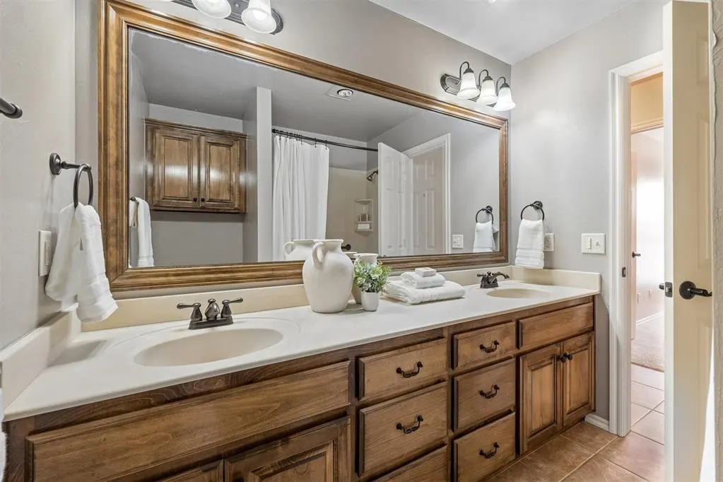 Photo 27 — 608 Ash Grove Circle, Edmond, OK 73003