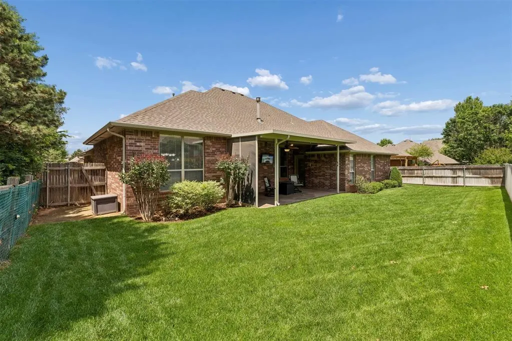 Photo 35 — 608 Ash Grove Circle, Edmond, OK 73003
