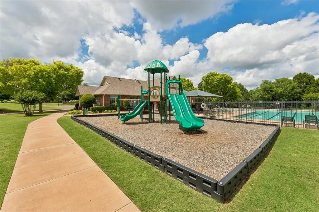 Photo 40 — 608 Ash Grove Circle, Edmond, OK 73003