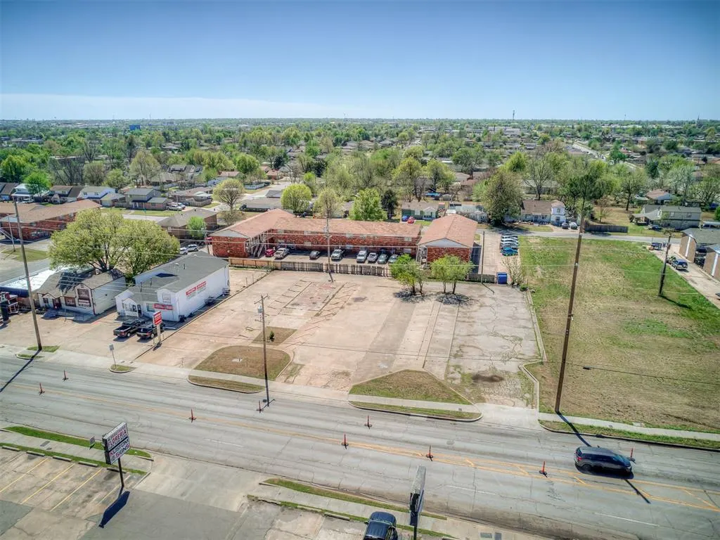 Photo 10 — 1212 SW 59th Street, Oklahoma City, OK 73109