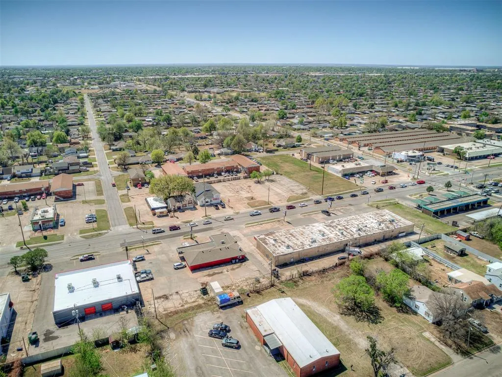 Photo 15 — 1212 SW 59th Street, Oklahoma City, OK 73109