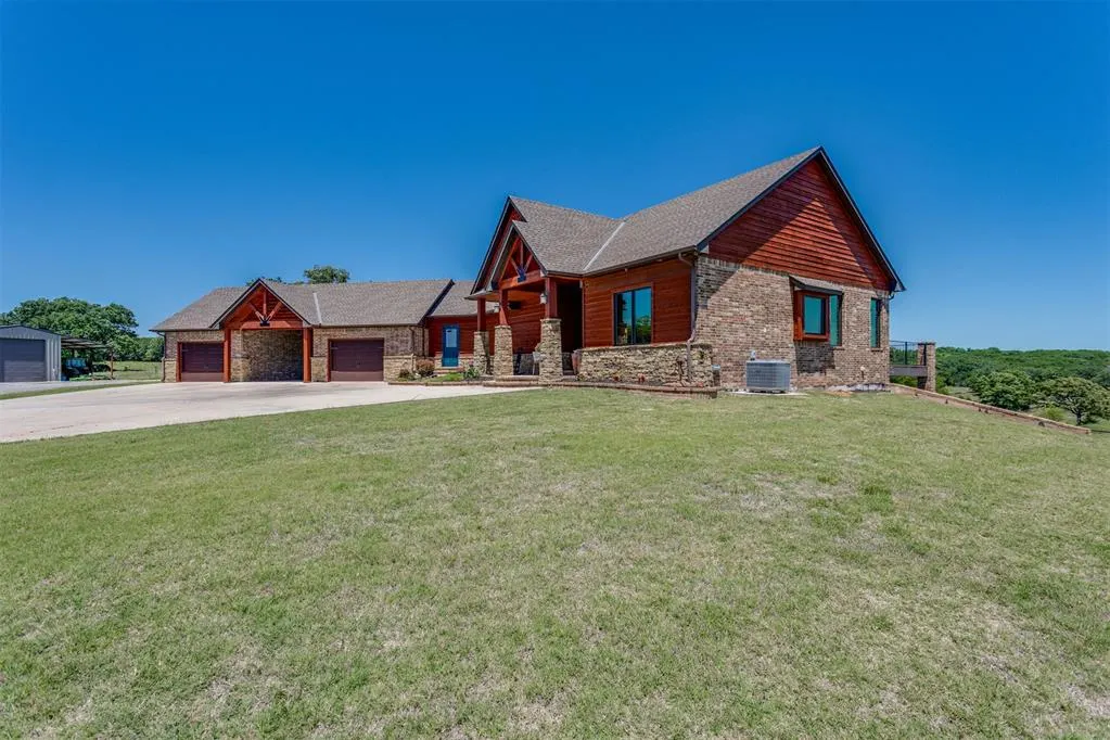 Photo 2 — 38534 Sandy Rock Road, Tecumseh, OK 74873