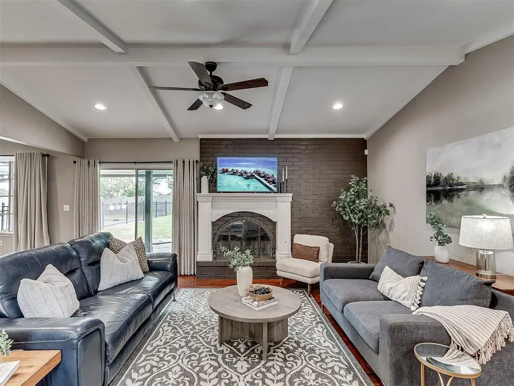 Photo 5 — 10001 Brookmill Court, Oklahoma City, OK 73159