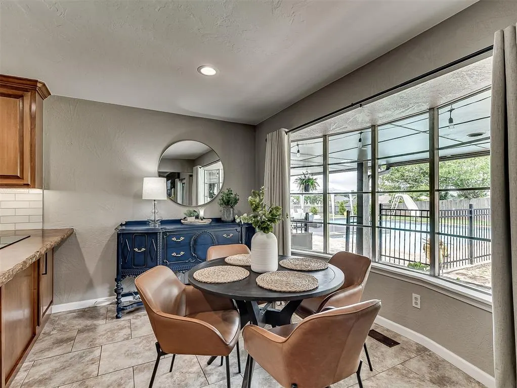 Photo 10 — 10001 Brookmill Court, Oklahoma City, OK 73159