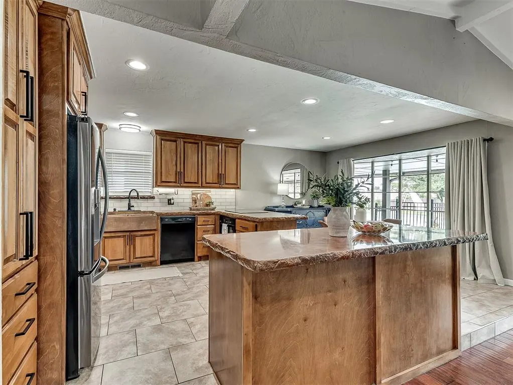 Photo 13 — 10001 Brookmill Court, Oklahoma City, OK 73159