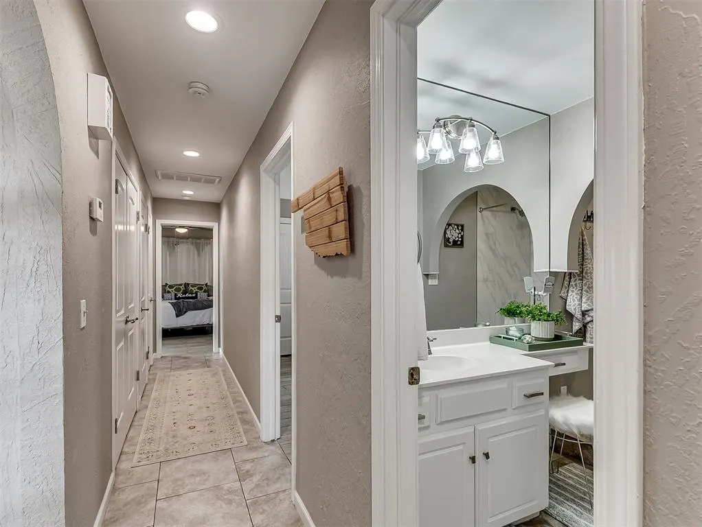 Photo 19 — 10001 Brookmill Court, Oklahoma City, OK 73159