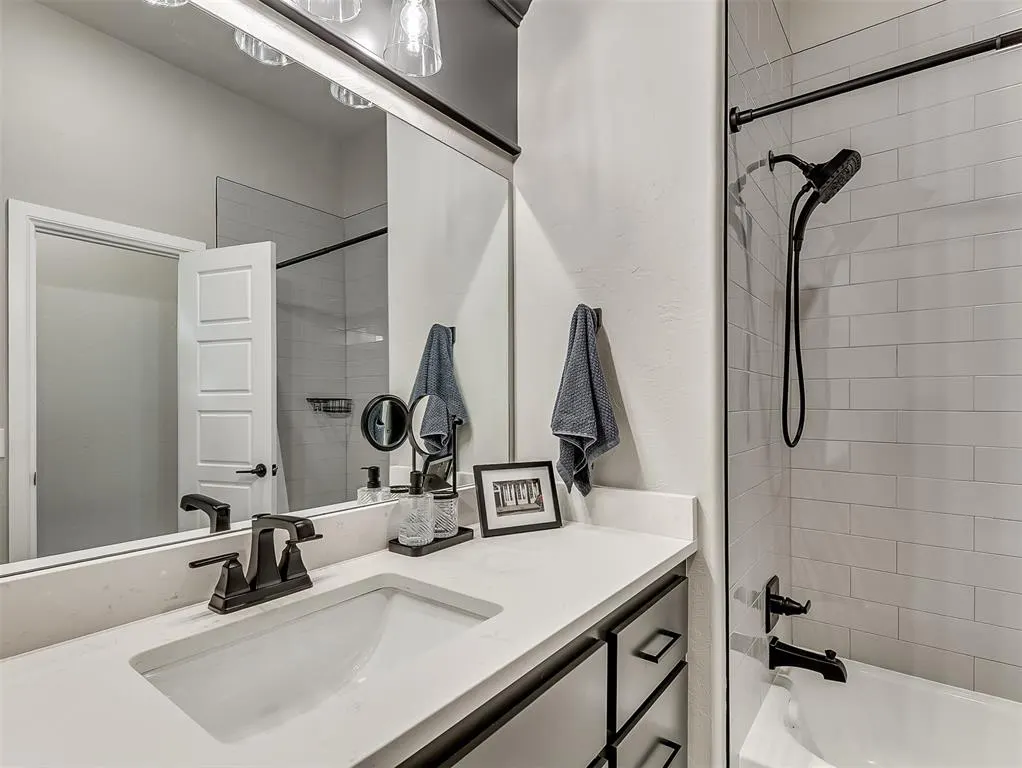 Photo 29 — 5713 Copper Stone Court, Mustang, OK 73064