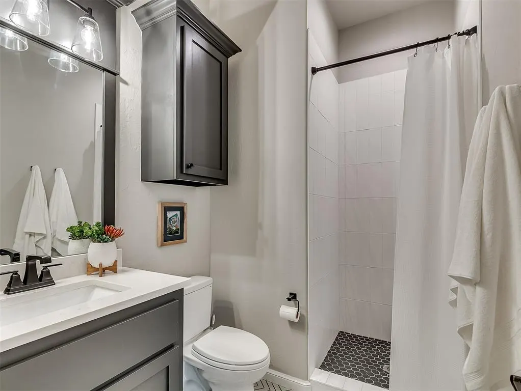 Photo 33 — 5713 Copper Stone Court, Mustang, OK 73064
